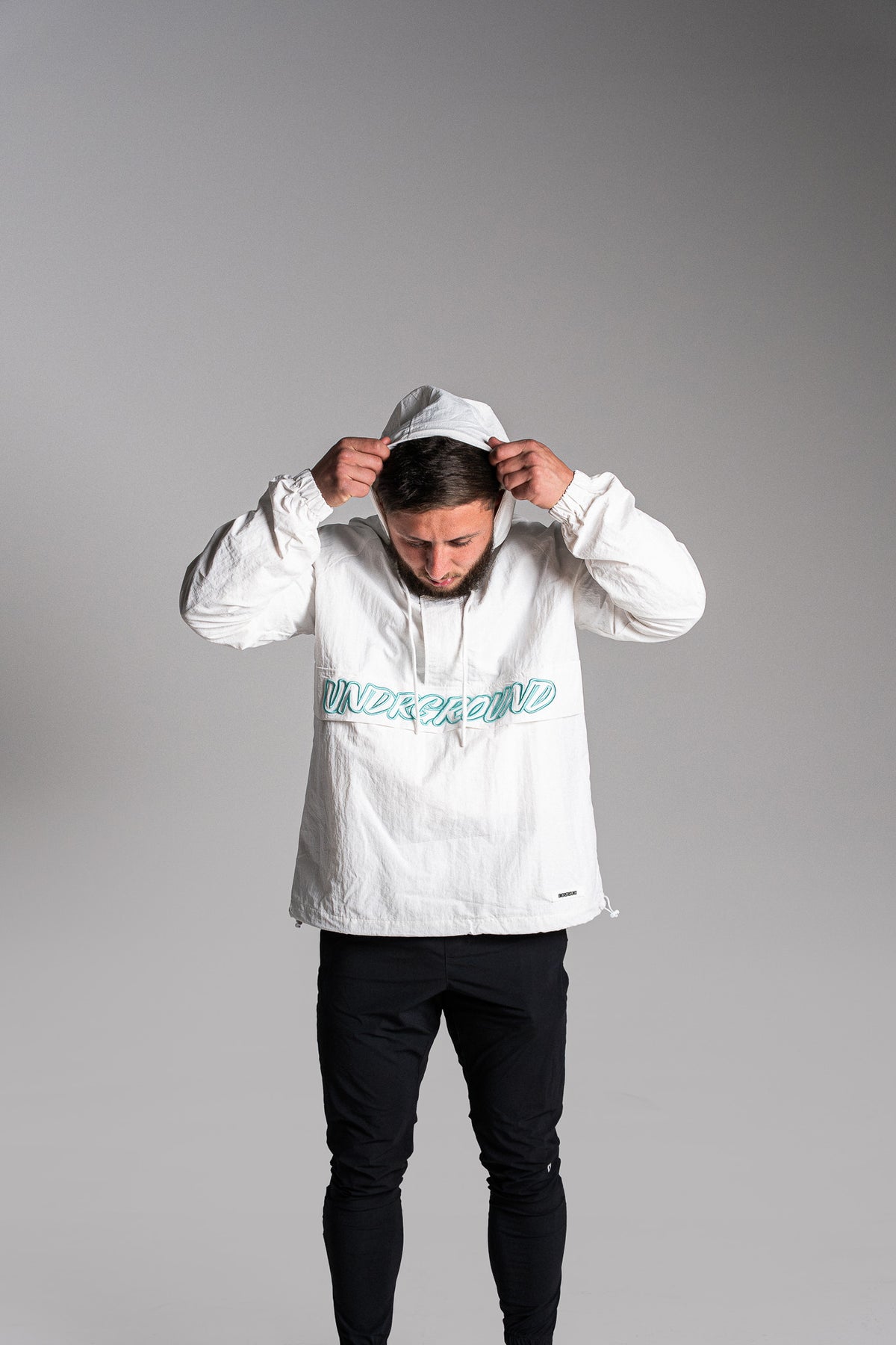 HEAVYWEIGHT WINDBREAKER X WHITE/TIFFANY
