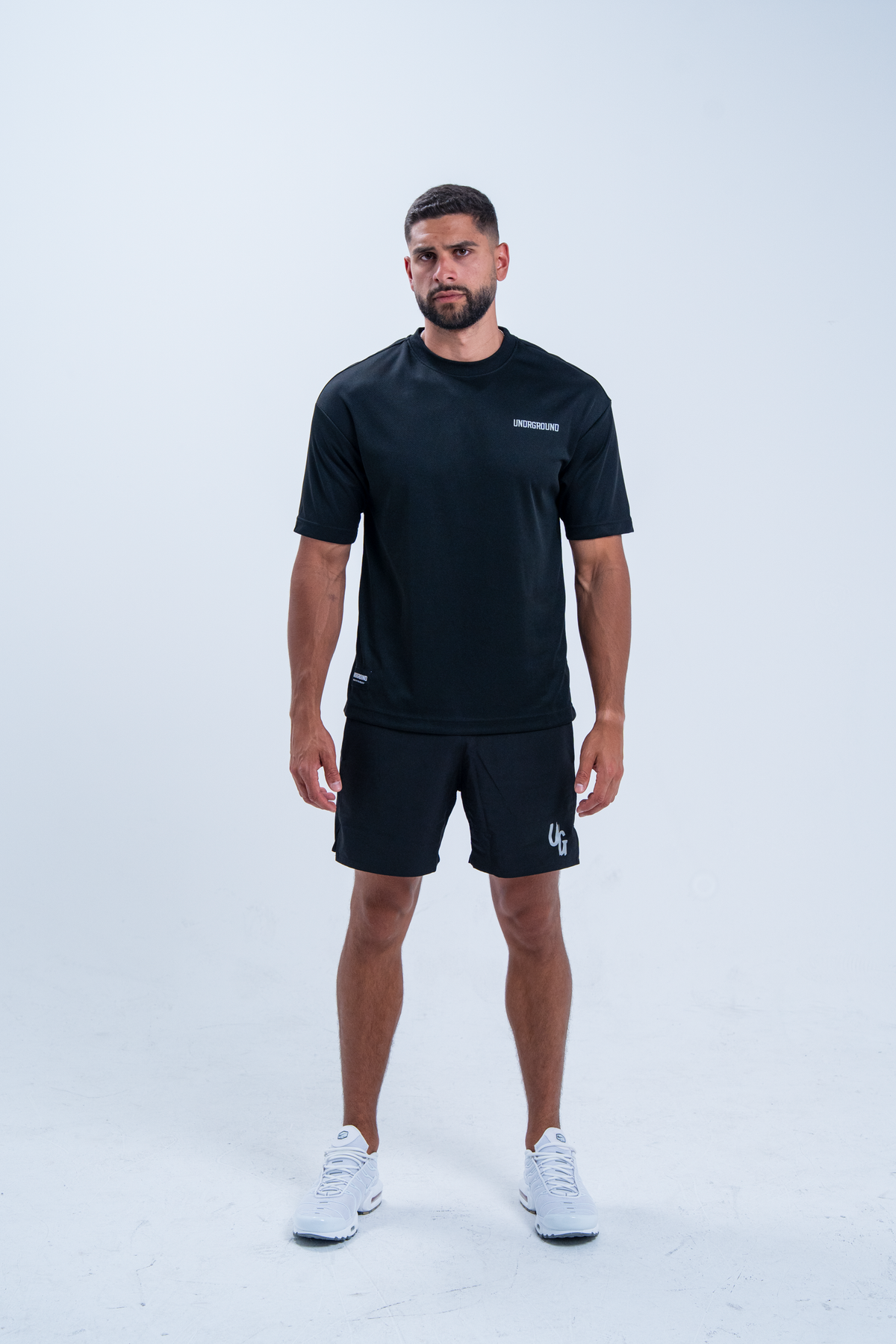 ULTRALIGHT PERFORMANCE AERO SHIRT x BLACK