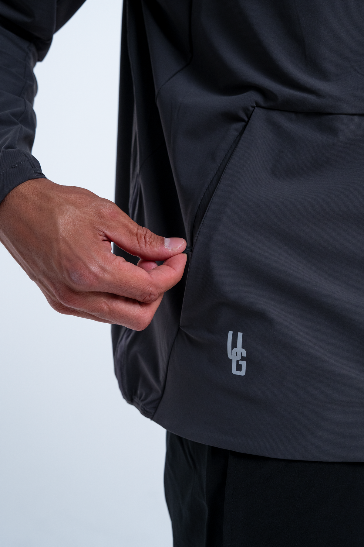ULTRALIGHT PERFORMANCE JACKET X GRAPHITE