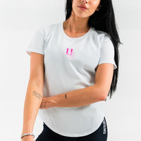 Fitted White Tee x Pink