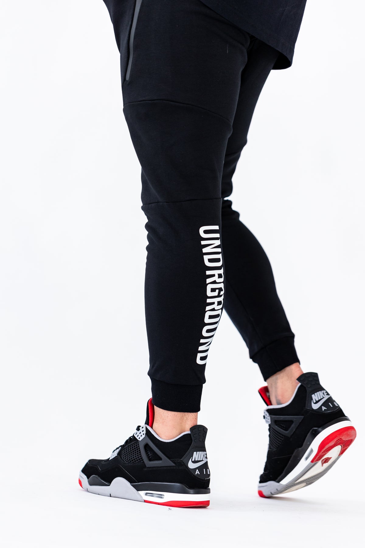 Tapered Joggers x Black