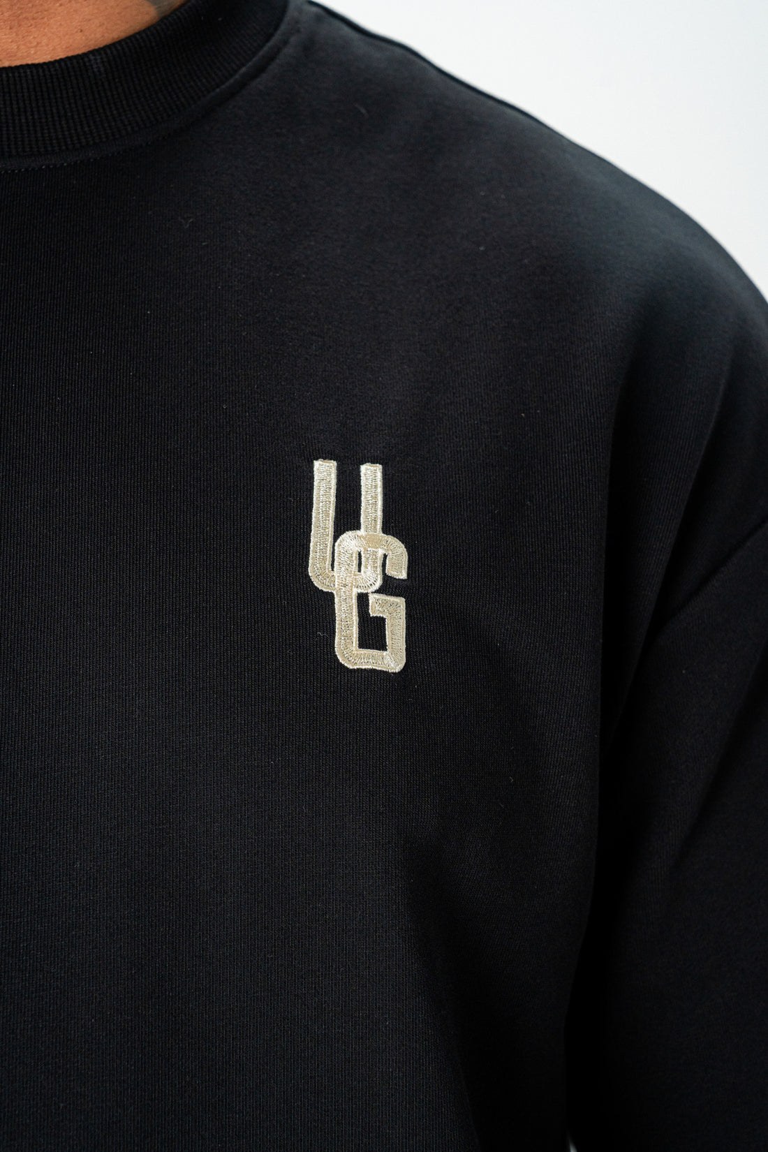 EMPIRE STREET TEE BLACK/GOLD