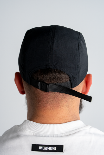 UNDRGROUND TECH CAP x BLACK/RED PATCH