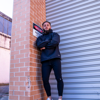 HEAVYWEIGHT WINDBREAKER X BLACK