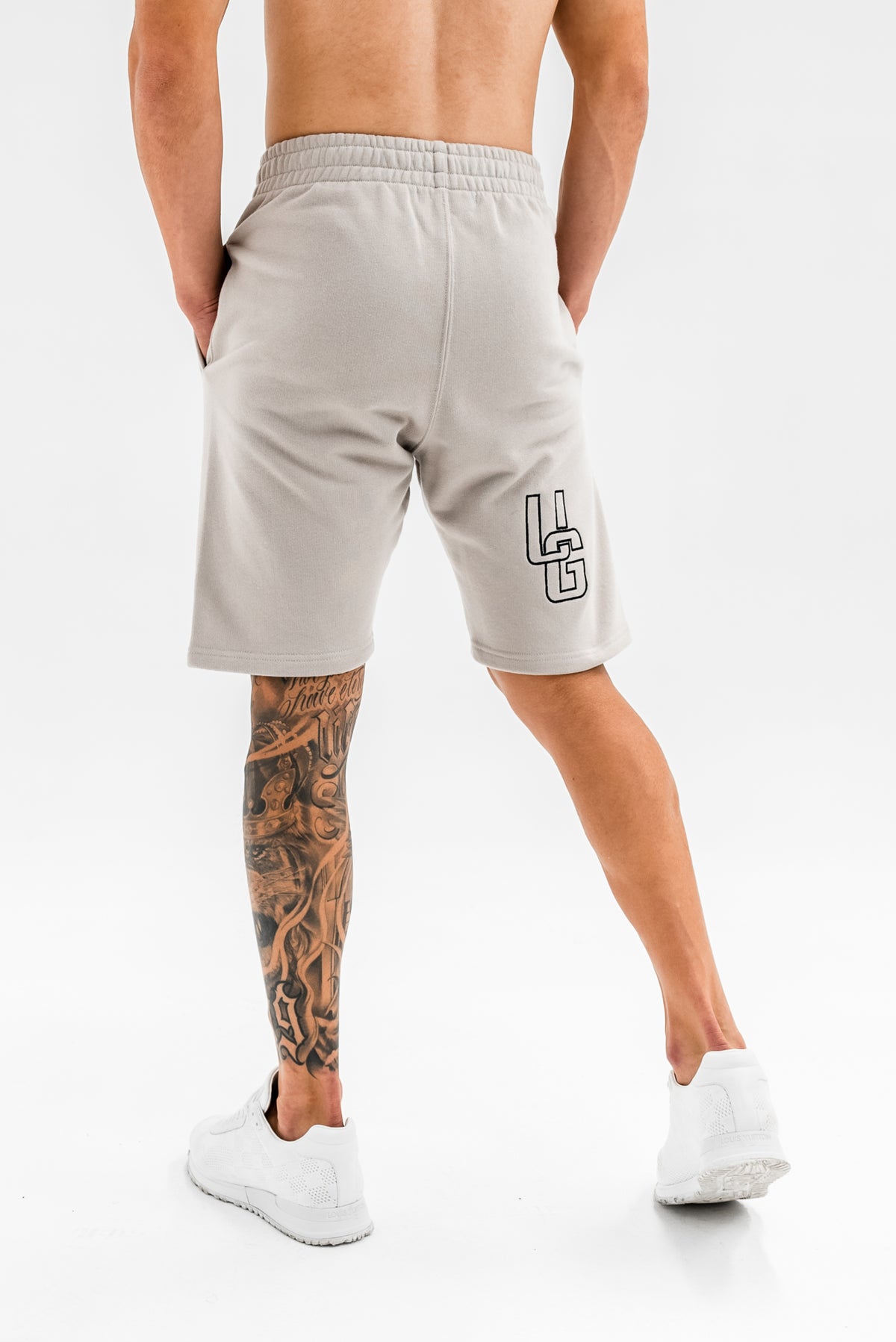 Cotton Shorts x Taupe/Black