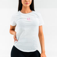 Fitted White Tee x Pink